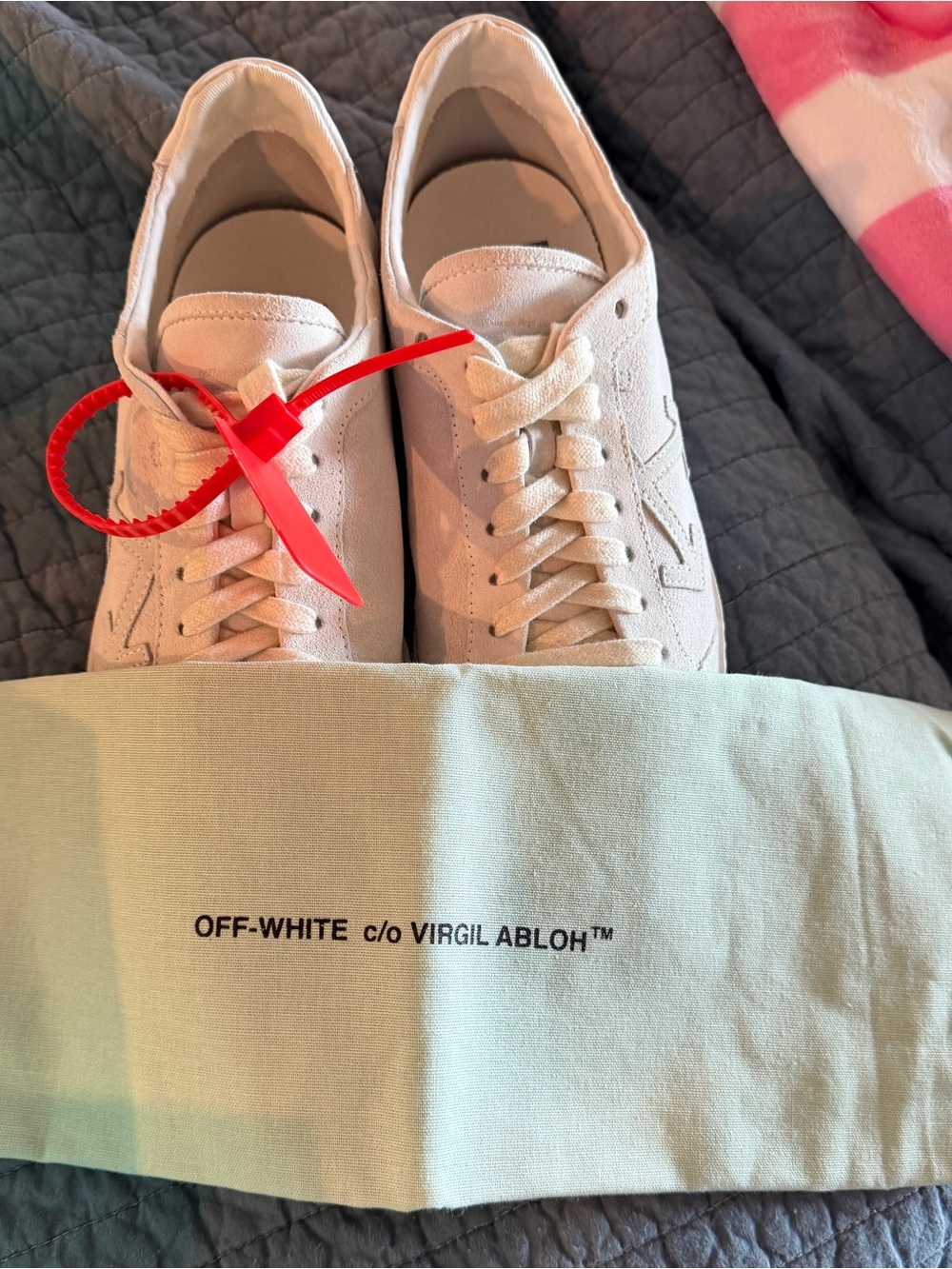 Off-White 2.0 Sneaker Box — White